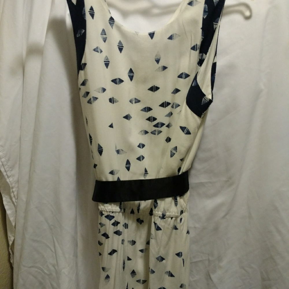 NWT Olive & Oak dress